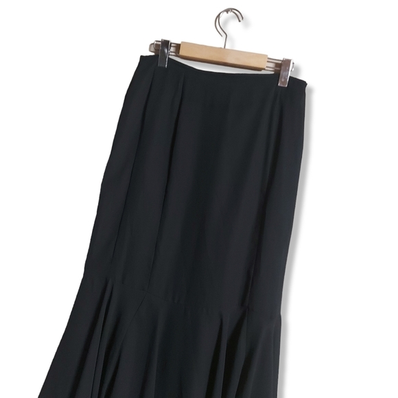 𝅺VINTAGE Elegant Black Layered Ruffle Maxi Skirt - Picture 3 of 6
